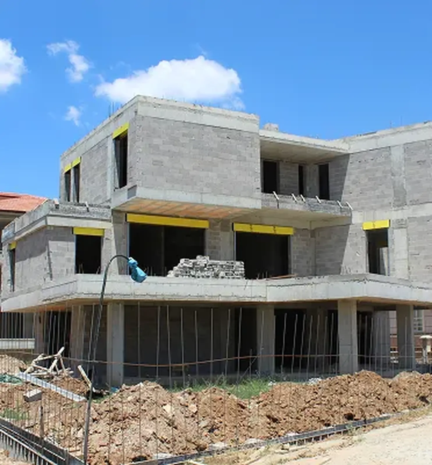 CONSTRUCTION