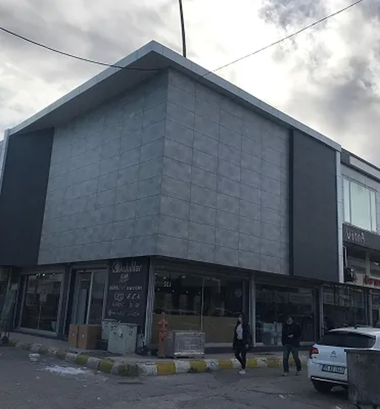 ARCHITECTURAL